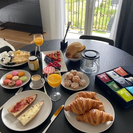Disneyland Minimalist Lifestyle - 5 Pax Apartment *